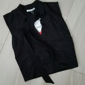 ✨NWT✨ Zara Crop Top